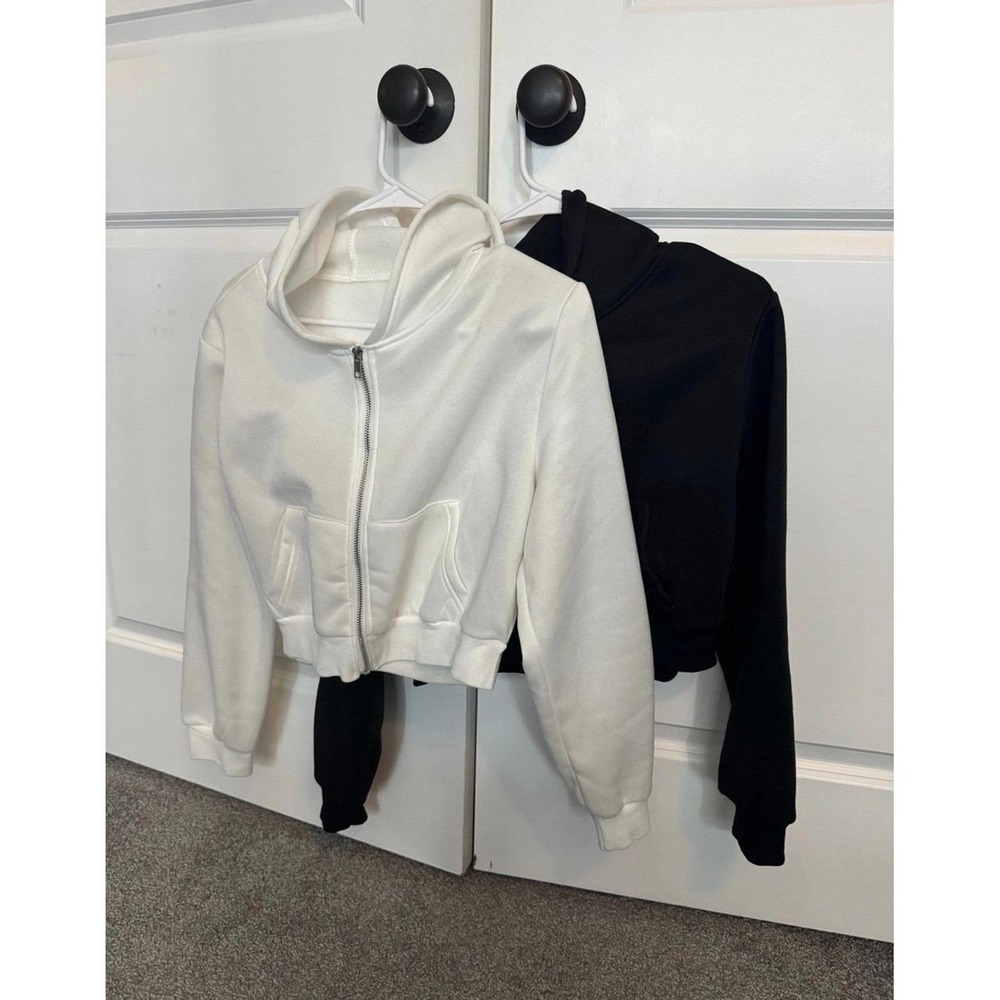 Zip Up Cropped Hoodie Sweater Bundle White Black Women Large L